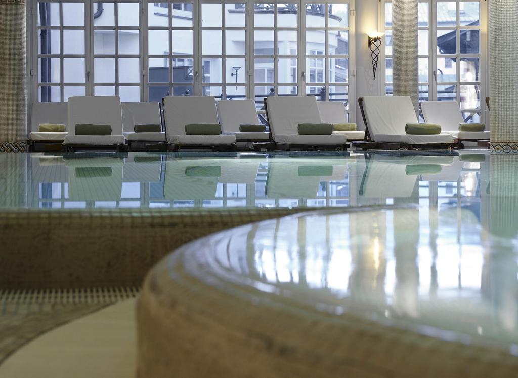 Hotel Weisses Roessl キッツビュール エクステリア 写真